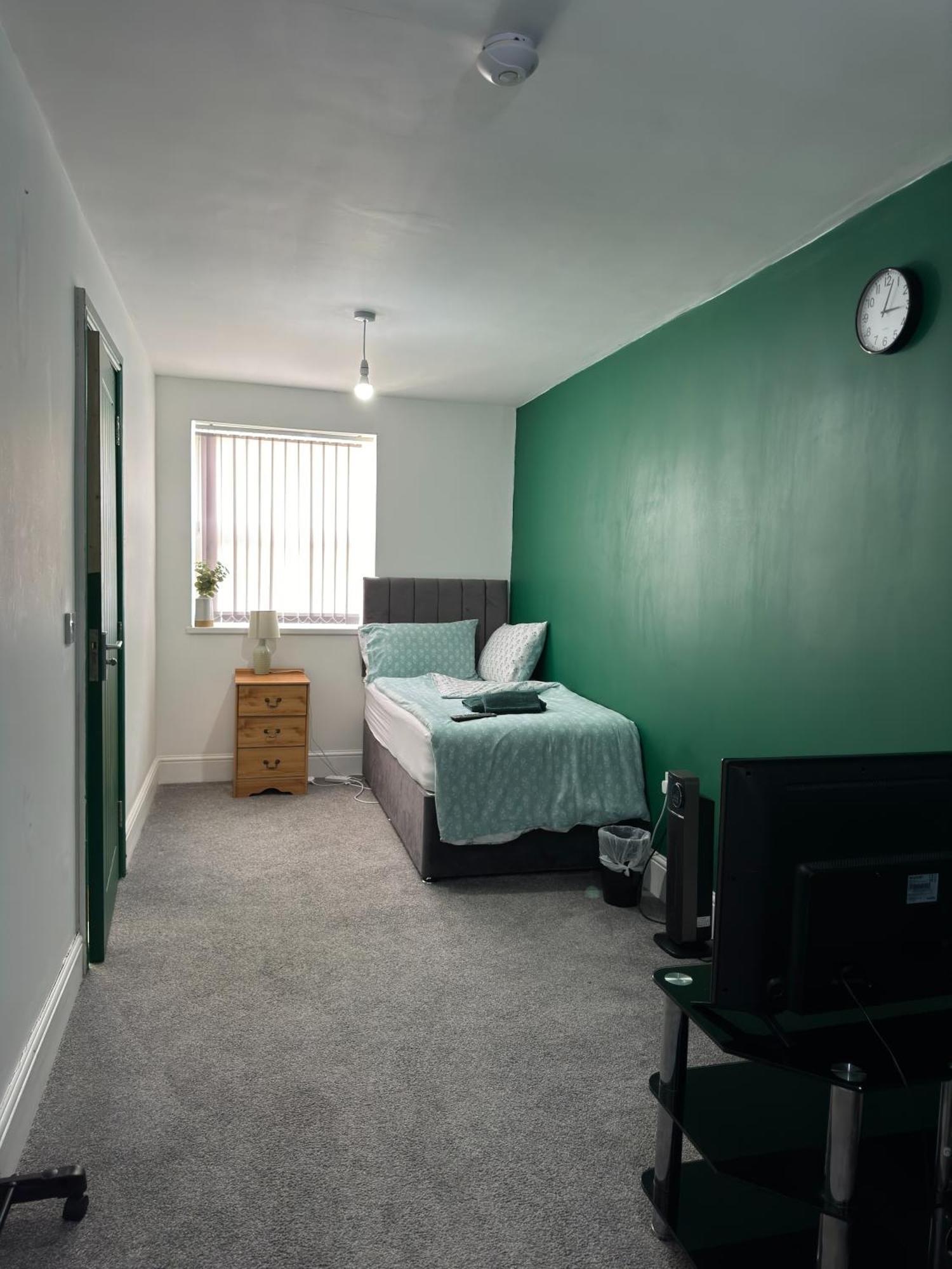 Ur Place Failsworth Εξωτερικό φωτογραφία